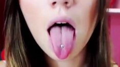 tongue it